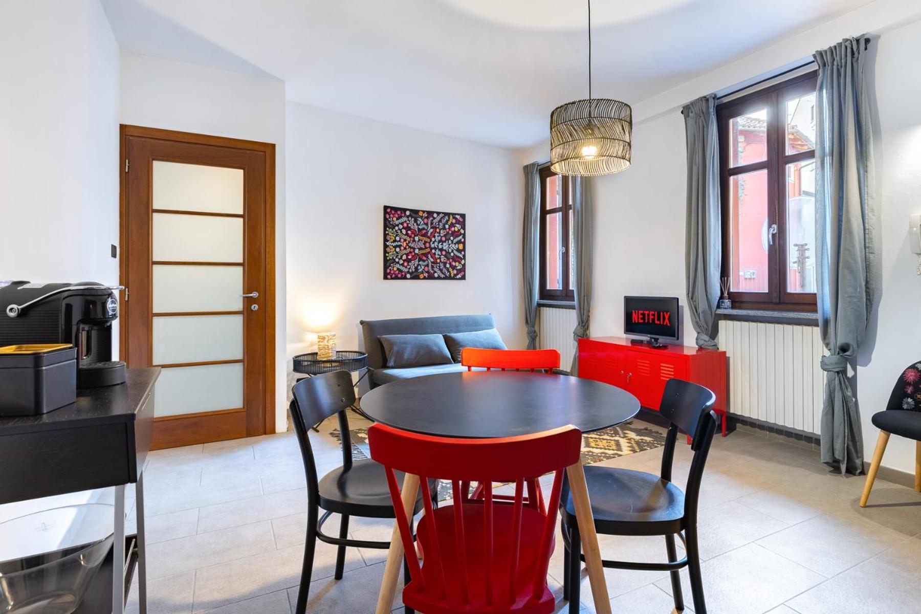 Matire House - Modern Apartment Alba  Buitenkant foto